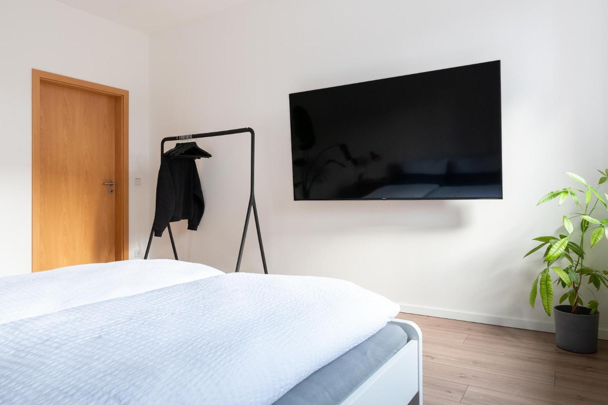 Luxurioeses Apartment, 10Min Innenstadt, Parkplatz Erfurt Kültér fotó