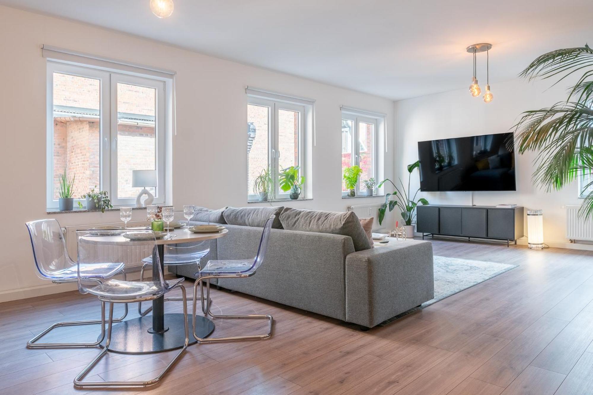 Luxurioeses Apartment, 10Min Innenstadt, Parkplatz Erfurt Kültér fotó