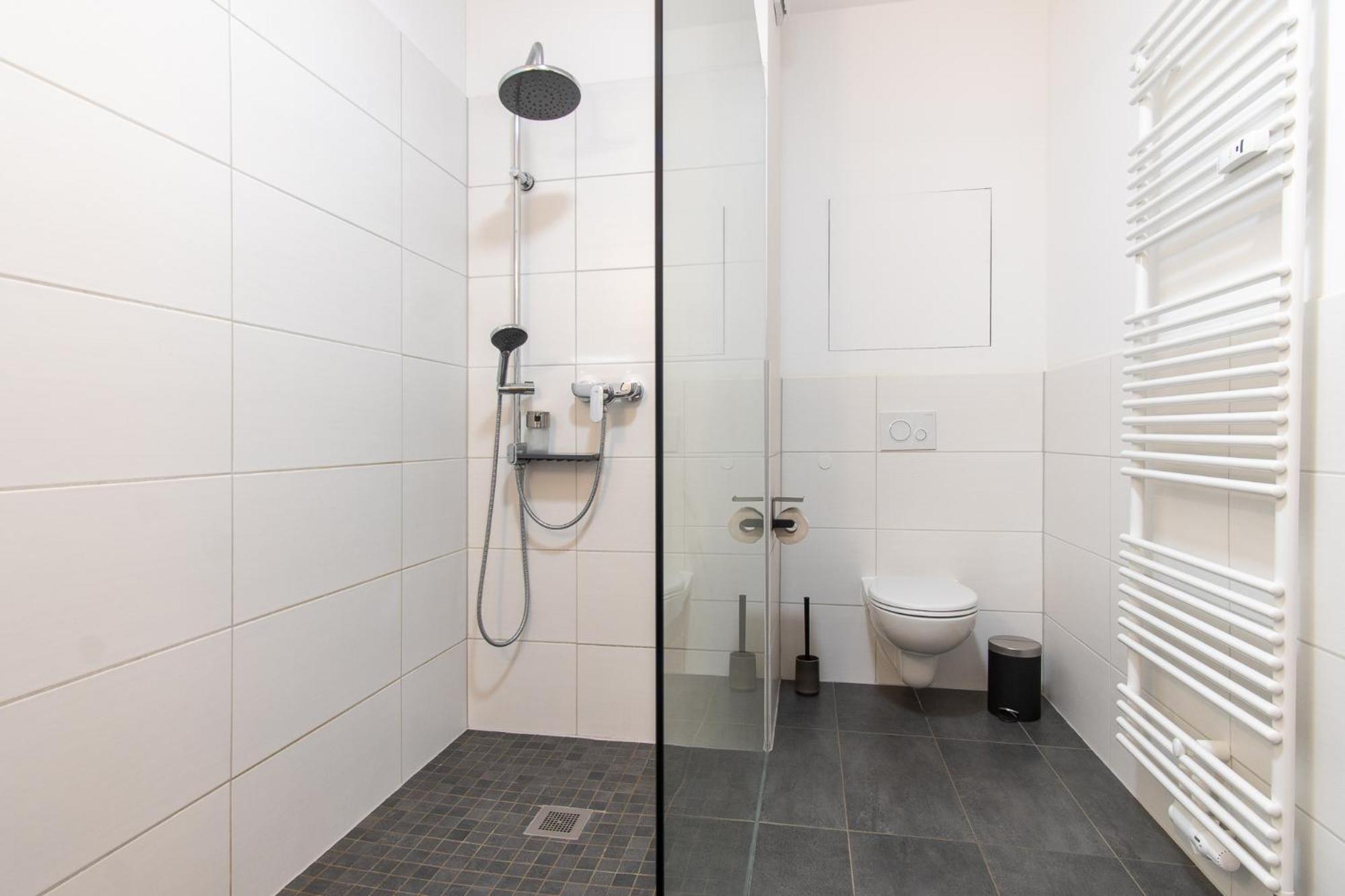 Luxurioeses Apartment, 10Min Innenstadt, Parkplatz Erfurt Kültér fotó